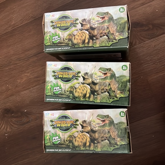 NWT TEMI DINOSAUR WORLD PLAYSET Educational Realistic Dinosaur Action Figure Set - Picture 13 of 15